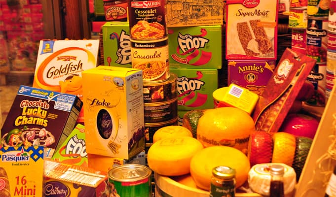 “ಜಾಗ್ರತೆ! ವಿದೇಶದಿಂದ ಬರ್ತಿದೆ Expiry ಆದ ಆಹಾರ: 
43 ಕೋಟಿ ಮೊತ್ತದ ಬೃಹತ್ ದಂಧೆ ಬಯಲು”